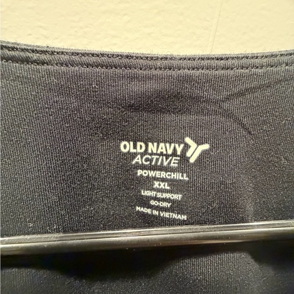 Old Navy PowerChill Sports Bra - Picture 6 of 7